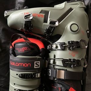 Salomon Shift Pro 130 Alpine Touring Ski Boots 2022